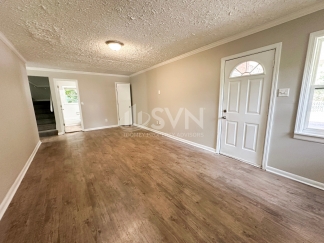2201 De Kruif Court