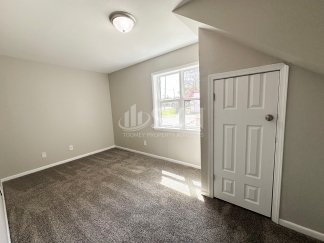 2201 De Kruif Court