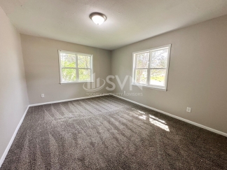 2201 De Kruif Court