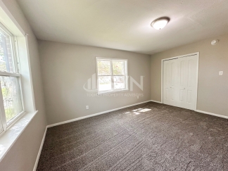 2201 De Kruif Court