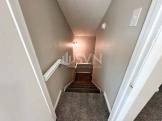 2201 De Kruif Court