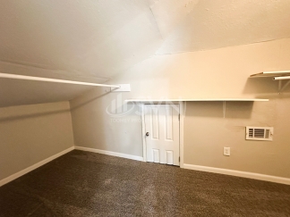 2201 De Kruif Court