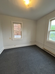 Move In Special- Move in 6/20and get 1/2 off first months rent! 1 Bedroom 1 Bathroom Apartment in Downtown Front Royal.