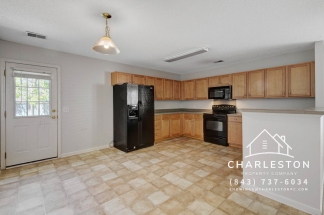 104 Wildberry Ln - available 6/17