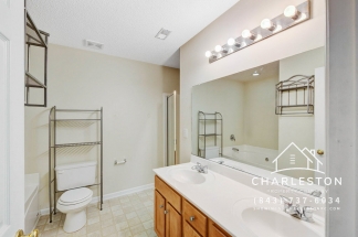 104 Wildberry Ln - available 6/17