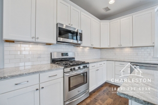 860 W Madison Ave - Available 6/17!