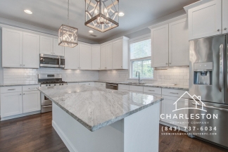 860 W Madison Ave - Available 6/17!