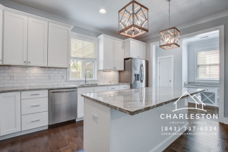 860 W Madison Ave - Available 6/17!