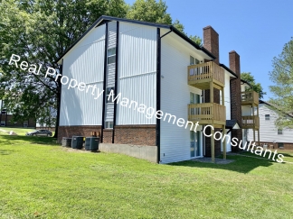 ONE MONTH FREE RENT! 3 Bedroom Remodeled Home in Harrisonville!