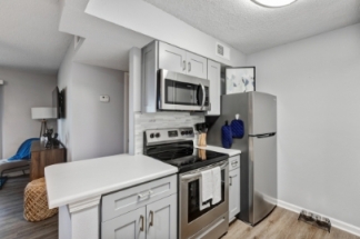 The Emory - 3205 E Olive Road