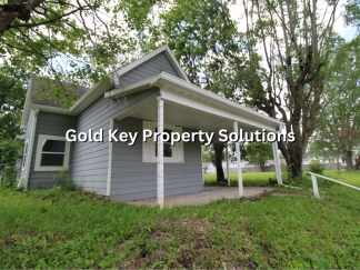 Nicely updated 3 BR 1 BA House with Covered Front Porch and Central Air (SECTION 8 APPROVED)