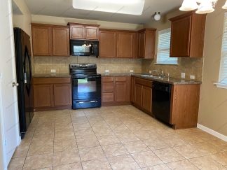 4 bedroom, 2 bathroom- Heritage Neighborhood - Temple ISD