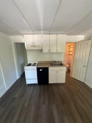 Move In Special, move in by 5/29 and get 1/2 first months rent. Available Now Studio Apt in Front Royal!