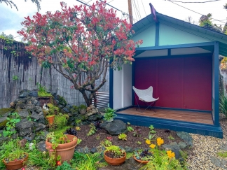 Custom Designed Modern 3 Bedroom Eicher in Palo Alto!