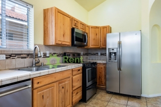 WOW CHECK OUT THIS AWESOME HOME IN RIVERVIEW ESTATES