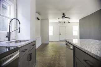 Charming Newly Renovated Down Stairs Apartment in the Heart of Downtown Winchester