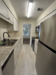 3-Bedroom 1.5 Bath Pet Friendly Townhome @ 106 Elsia Drive.