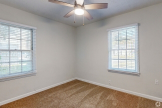 The Grande at Brookley - 1601 Neshota Dr