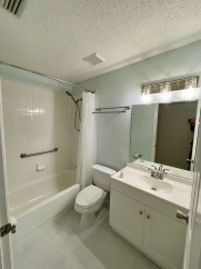Resort-Style Living Gorgeous two bedroom, two bath, +den, detached villa for rent in North Sarasota