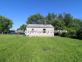 MUNCIE Nicely Updated 3 BR 1 BA House with New Kitchen Appliances (SECTION 8 APPROVED)