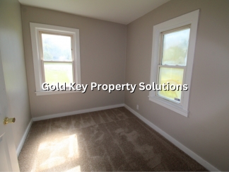 MUNCIE Nicely Updated 3 BR 1 BA House with New Kitchen Appliances (SECTION 8 APPROVED)