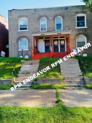 Conveniently Located 2 Bedroom Apartment – First Floor Unit