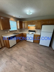 Lovely 2 bedroom townhome in Peculiar