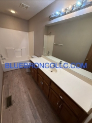 Lovely 2 bedroom townhome in Peculiar