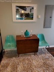 Contemporary Style with 2 Bedrooms and Vaulted Ceilings - Steps from Downtown Ferndale!