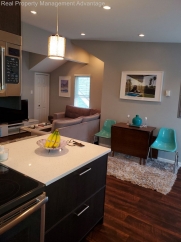 Contemporary Style with 2 Bedrooms and Vaulted Ceilings - Steps from Downtown Ferndale!