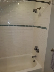 Contemporary Style with 2 Bedrooms and Vaulted Ceilings - Steps from Downtown Ferndale!