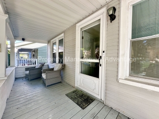 Charming Downtown Ferndale Rental – Prime Location!