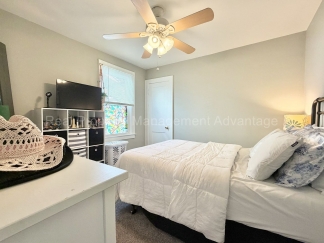 Charming Downtown Ferndale Rental – Prime Location!
