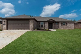 Gravette Family Home