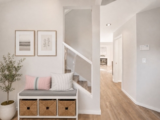 Renovated Los Gatos Retreat Backing to Oak Meadow Park