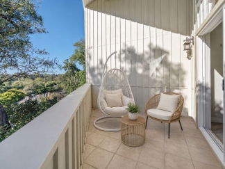 Renovated Los Gatos Retreat Backing to Oak Meadow Park