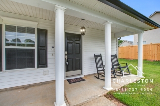 202 Seneca River Dr - Available now!