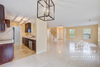 202 Seneca River Dr - Available now!