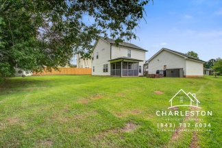 202 Seneca River Dr - Available now!