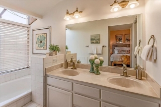 Bright Campbell Condo with Vaulted Ceilings & Private Balconies