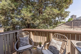 Bright Campbell Condo with Vaulted Ceilings & Private Balconies