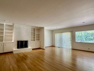 Los Gatos 4 Bedroom Spacious Home in Great Neighborhood With Pool!