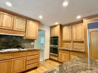 Los Gatos 4 Bedroom Spacious Home in Great Neighborhood With Pool!
