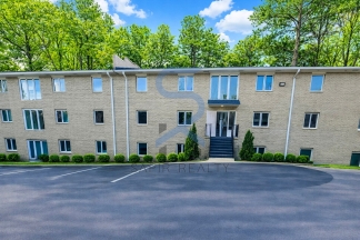 Your Dixie Hills  All-Electric 2BR/1BA Hideaway