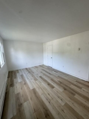 Newly Renovated First-Level Home – Convenient Location & Pet Friendly on Cherrydale Ave. Newly Renovated First-Level Home – Convenient Location & Pet Friendly on Cherrydale Ave.