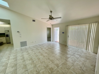 Exceptional 2BR/2BA Condominium for Rent – Port Charlotte