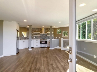 Cottage Retreat Minutes from Downtown Los Gatos & Saratoga