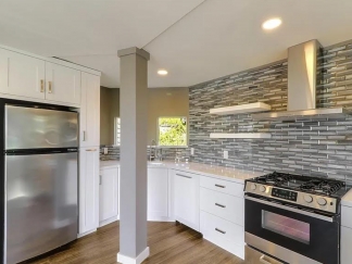 Cottage Retreat Minutes from Downtown Los Gatos & Saratoga
