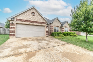 Cozy Centerton Home for Lease!