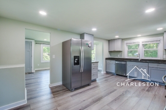 200 Easy St - Available Now!